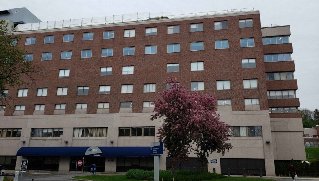 Facade Lawrence Hospital