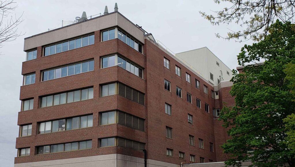 Facade Lawrence Hospital