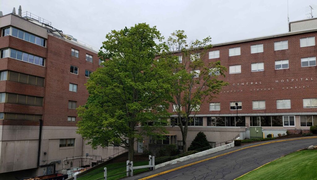 Facade Lawrence Hospital