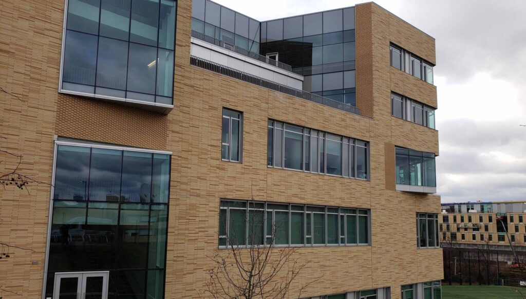 Facade CMU Tepper