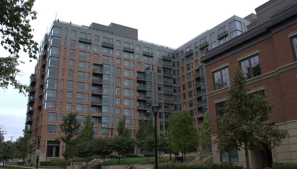 Facade Chevy Chase